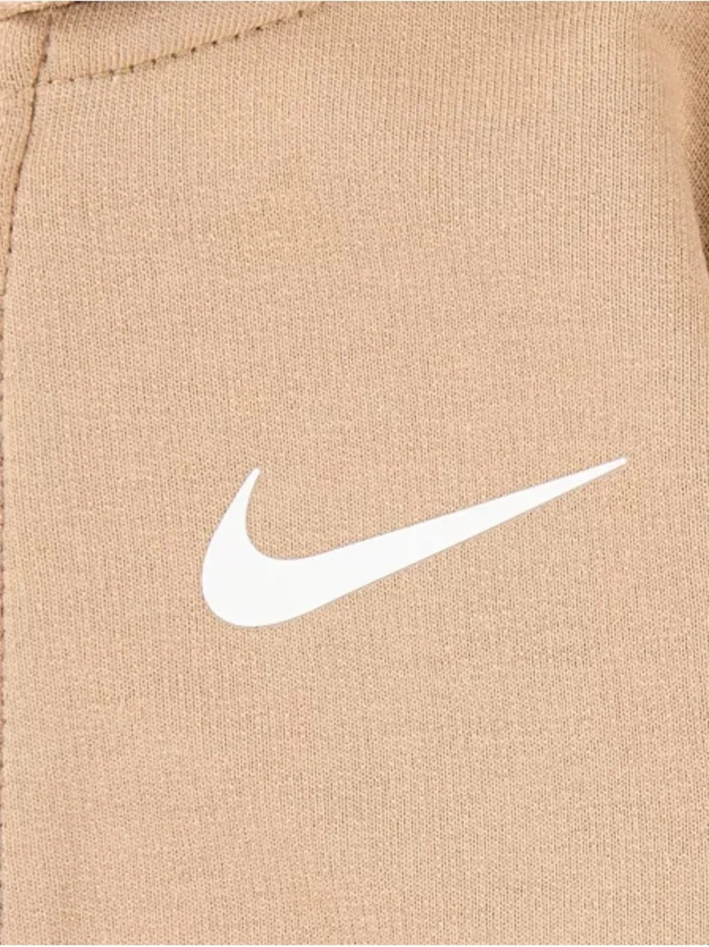 Nike Beige Two Piece Set for Babies (Size 18M) - Picture 3 of 6